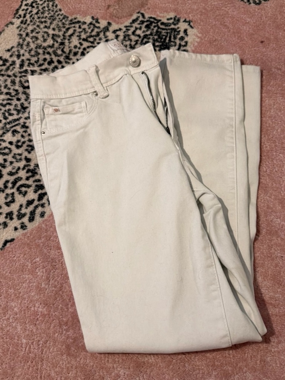 Women’s White Jeans - Classic Fit